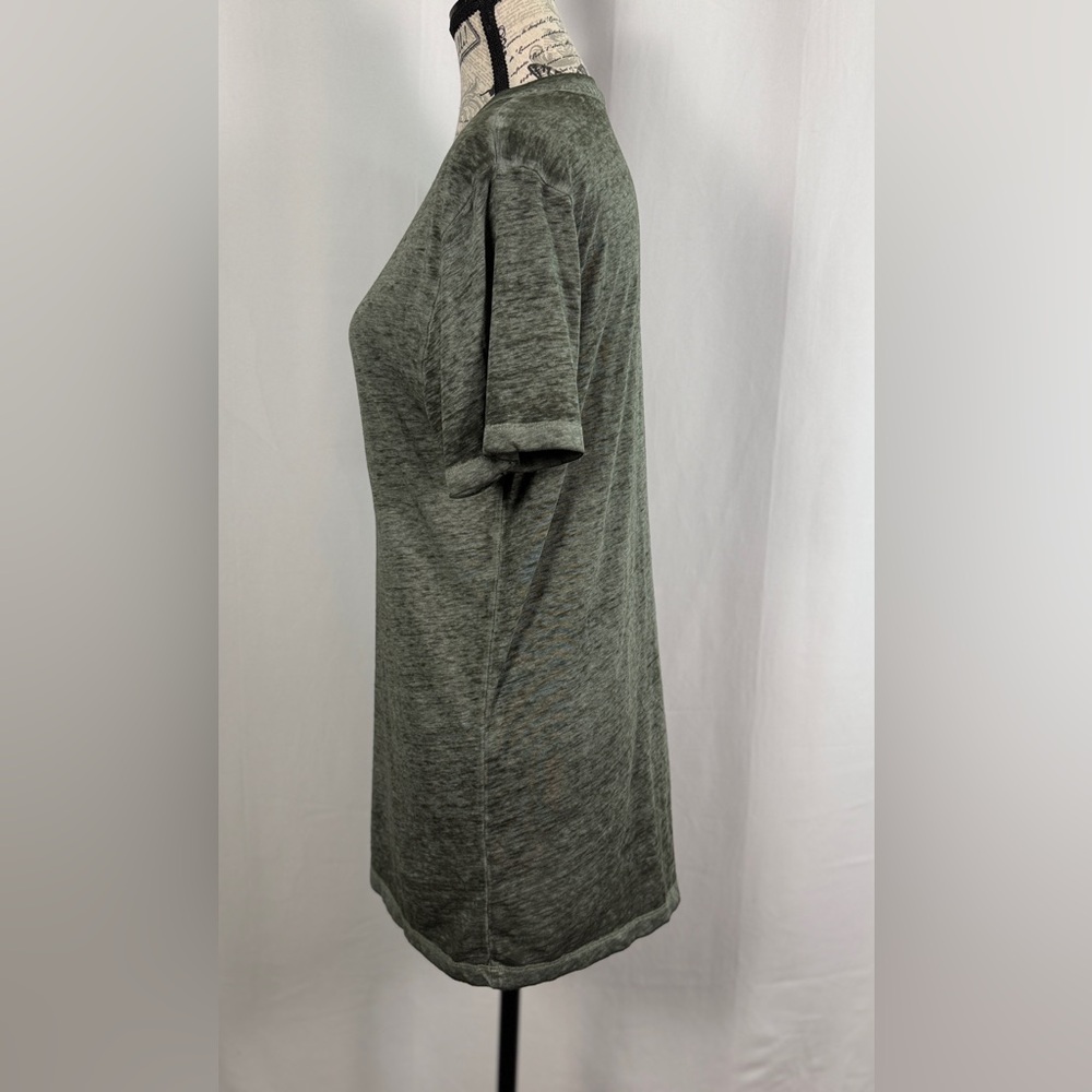 Buckle Black Women's Minimalist Heather Green V-Neck Short Sleeve ChicTop Size M - Picture 7 of 10